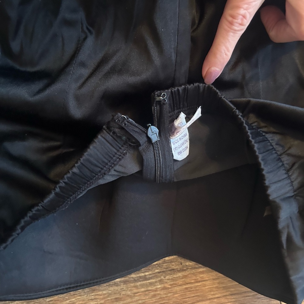 Mind Code Iridescent Label - Picture 4 of 5